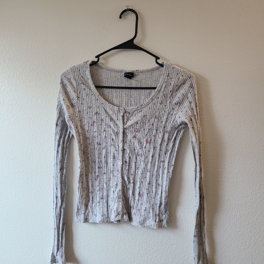 long sleeve floral top